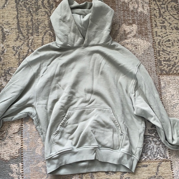 Aritzia | Sweaters | Copy Aritzia Tna 